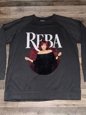 Reba Black Graphic Sweatshirt - Reba 2022 Tour Pullover crewneck